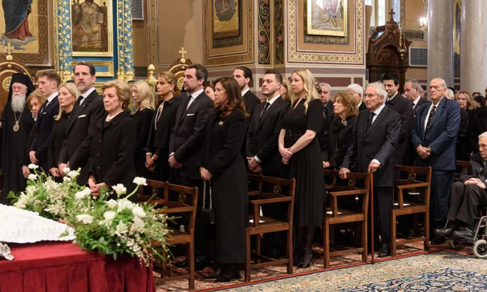  Σήμερα το μνημόσυνο του τέως βασιλιά Κωνσταντίνου στο Ουίνσδορ «Παρούσα» η Καμίλα
